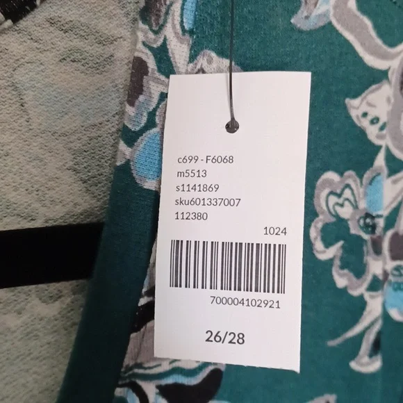 NWT Flowy, Floral Tunic!!! - Picture 3 of 5